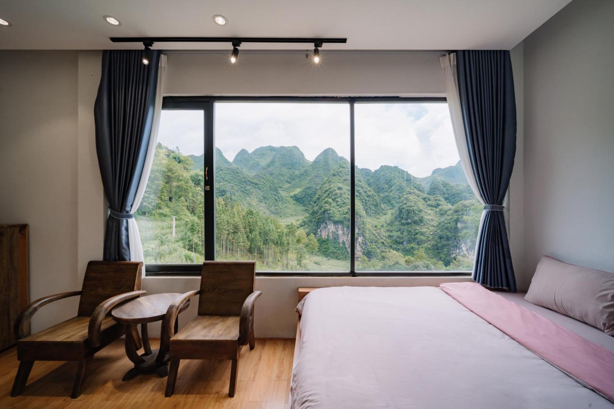 Dong Van Golden Hotel ภายนอก รูปภาพ