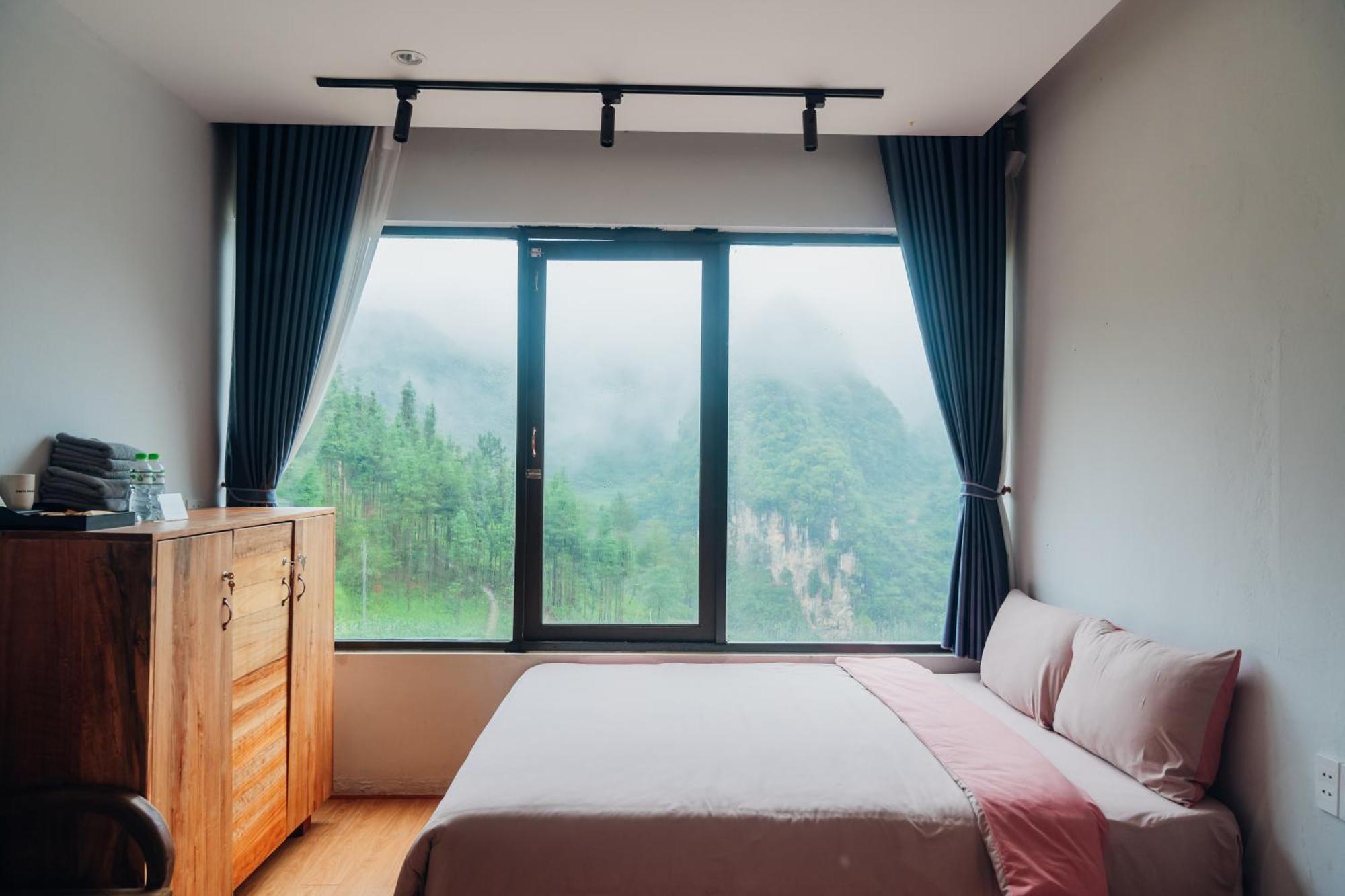 Dong Van Golden Hotel ภายนอก รูปภาพ